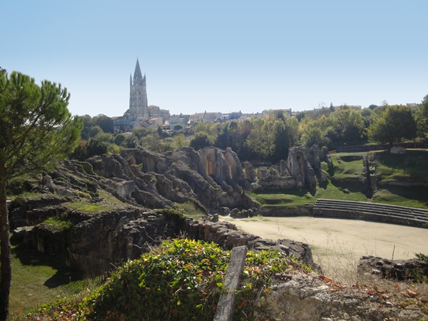 Arènes de Saintes